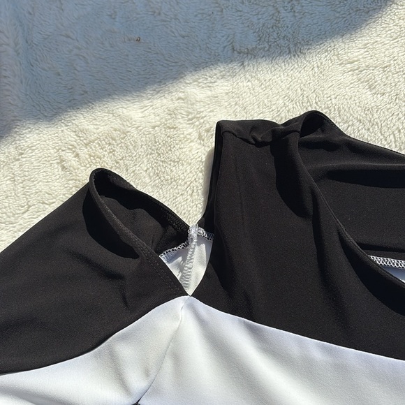 Bali Black & White Striped Long Sleeve Dress Minimalist Mod Y2K Style Size 16 - Picture 4 of 7